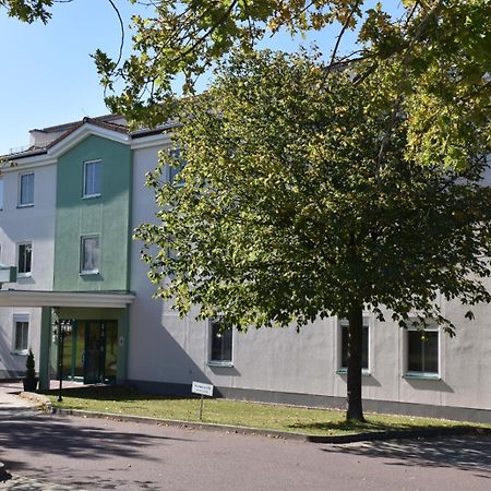 Arc Hotel Kabelsketal Exterior photo